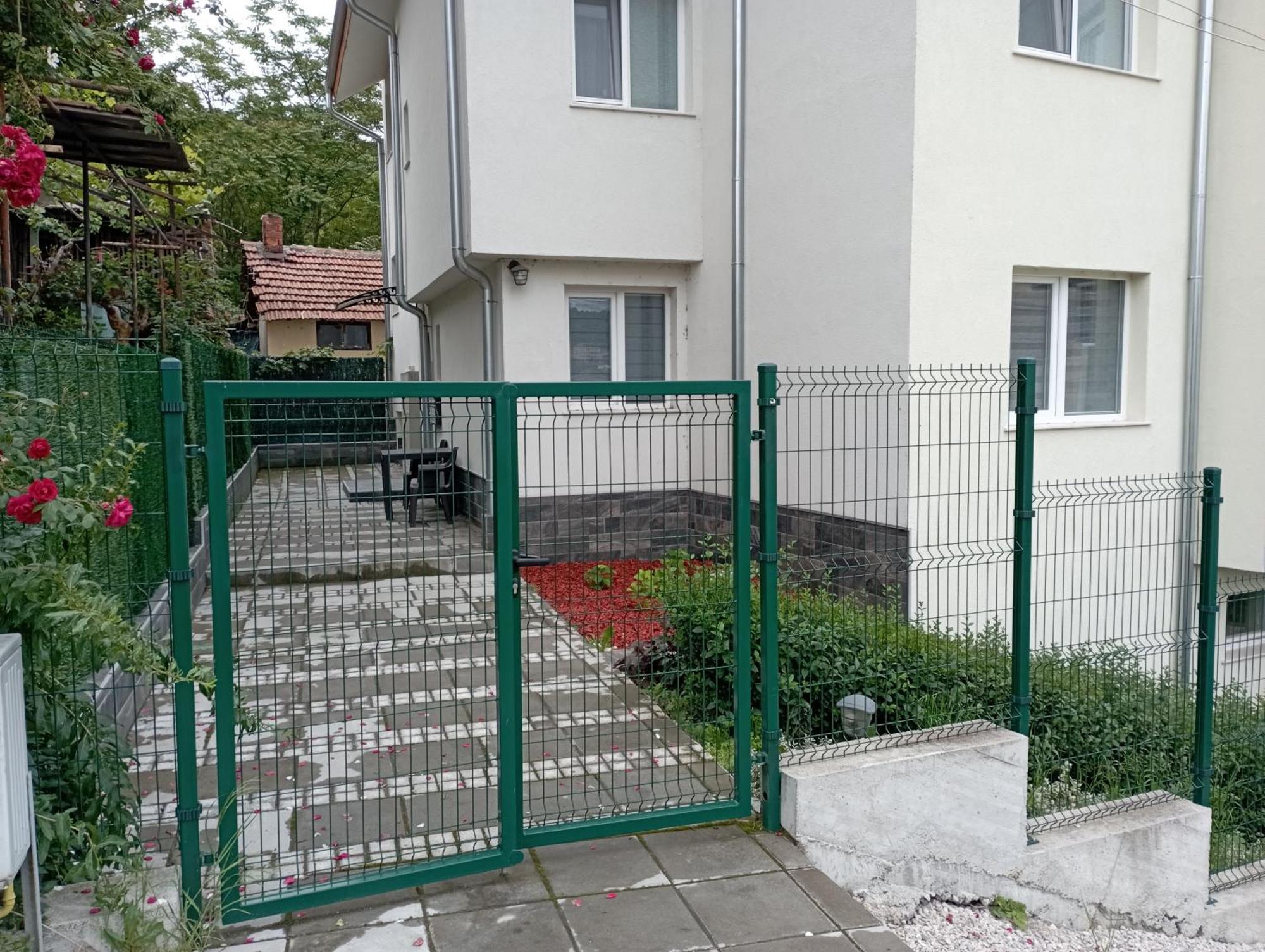 Студио За Нощувки Габрово Bagian luar foto
